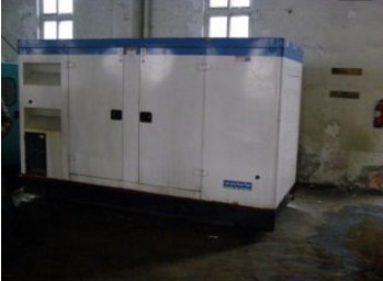 梧州康明斯150kw大型柴油二手发电机组